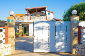 San Lorenzo Holiday